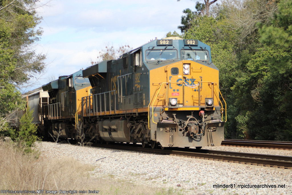 CSX 982